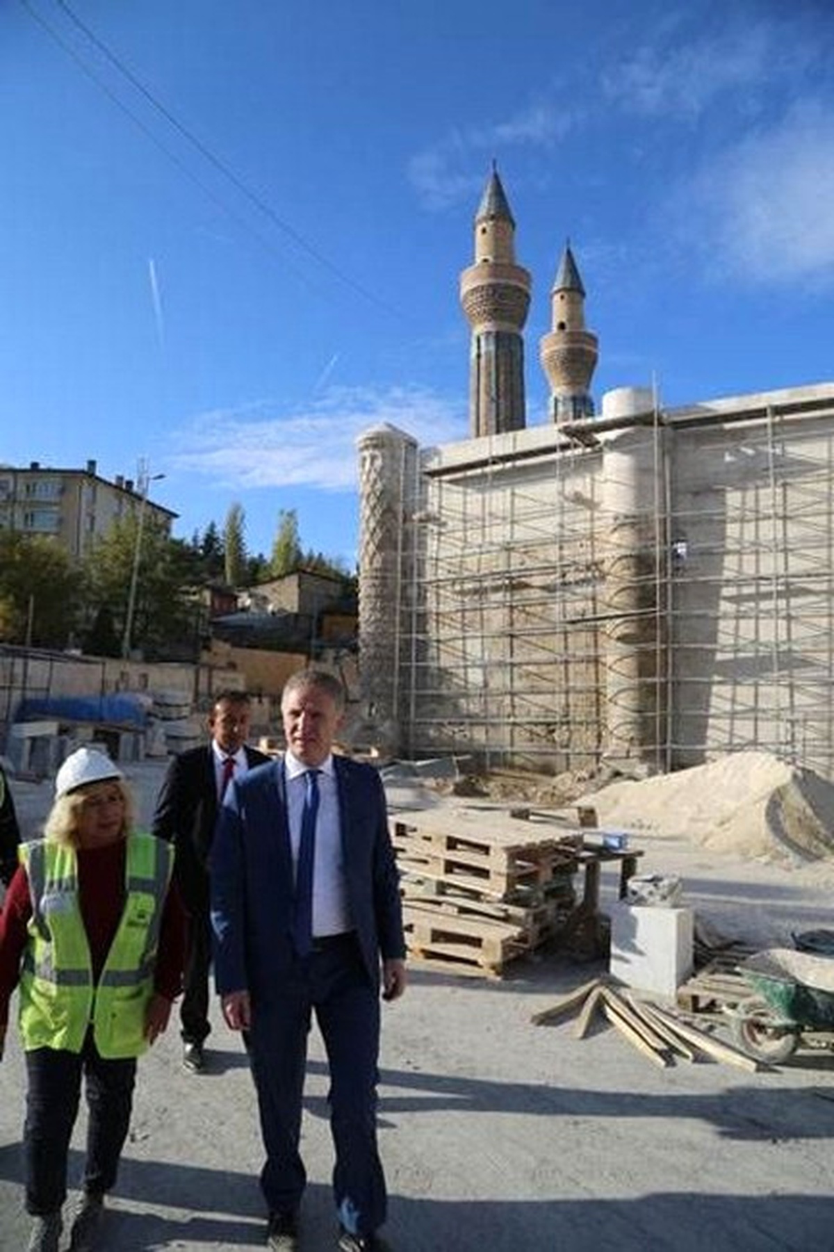Vali Gül, Gökmedrese\'de İncelemelerde Bulundu