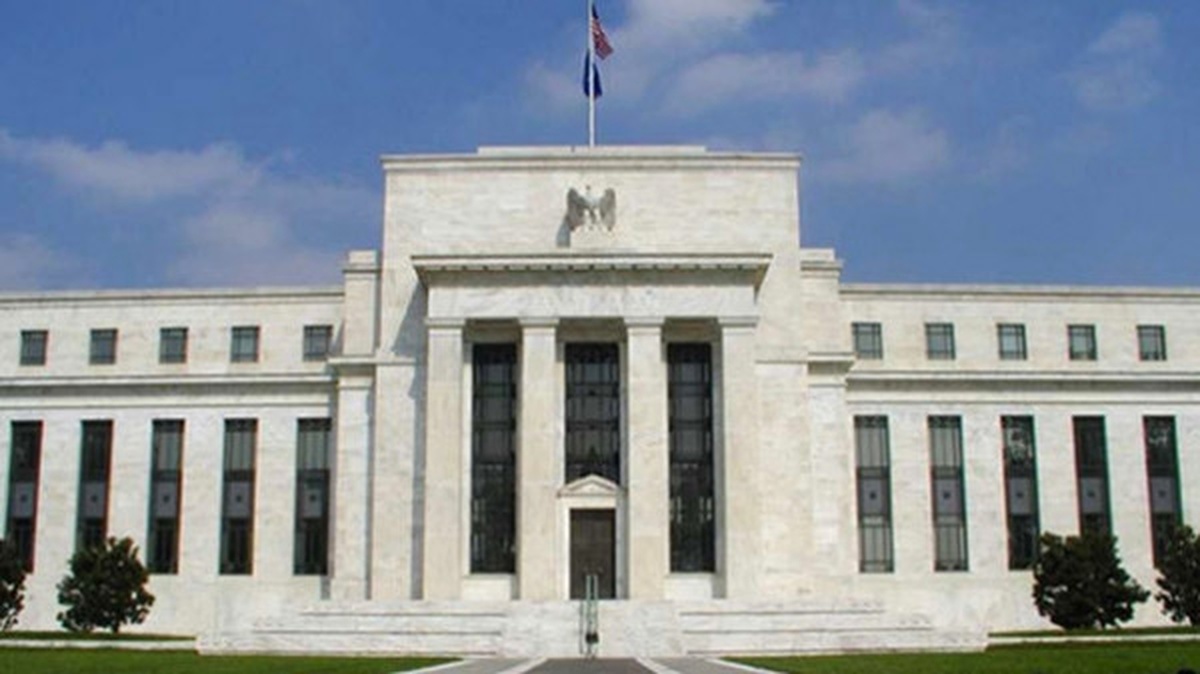 ABD Merkez Bankası (Fed), Politika Faizini Değiştirmeyerek Yüzde 0,25-0,50 Aralığında Sabit Bıraktı.