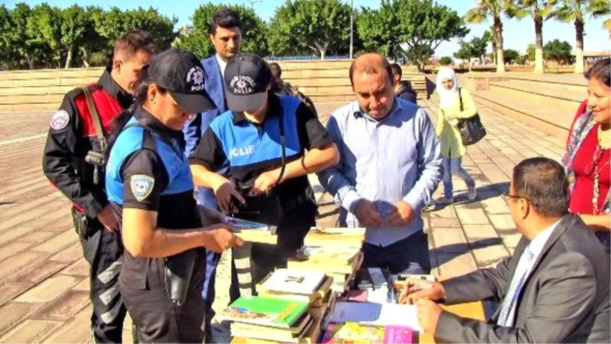 Açık Havada Kitap Okudular