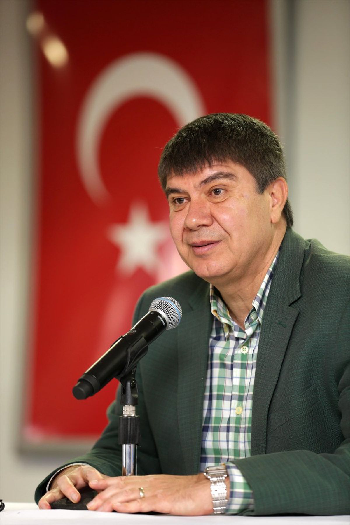 Antalya Büyükşehir Belediye Başkanı Türel, Gençlerle Buluştu