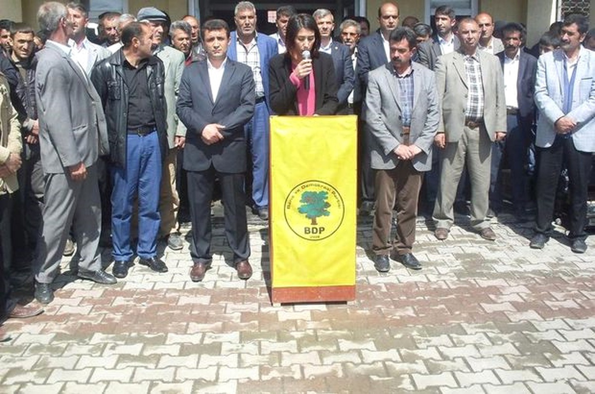 Belediye Eş Başkanı Atabay Tutuklandı