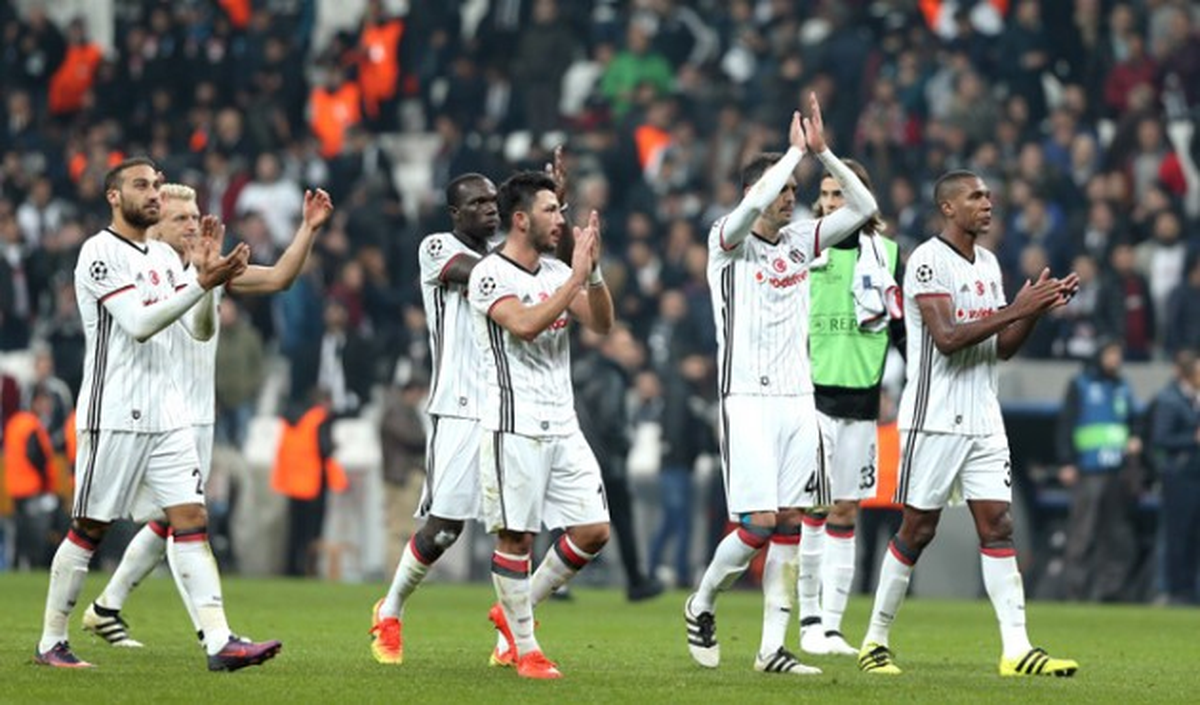 Beşiktaş, Napoli\'yi Elinden Kaçırdı
