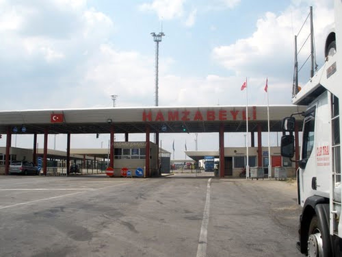 Bulgaristan\'daki Rüşvet Operasyonu Nedeniyle Hamzabeyli Sınır Kapısı Kapandı (2)