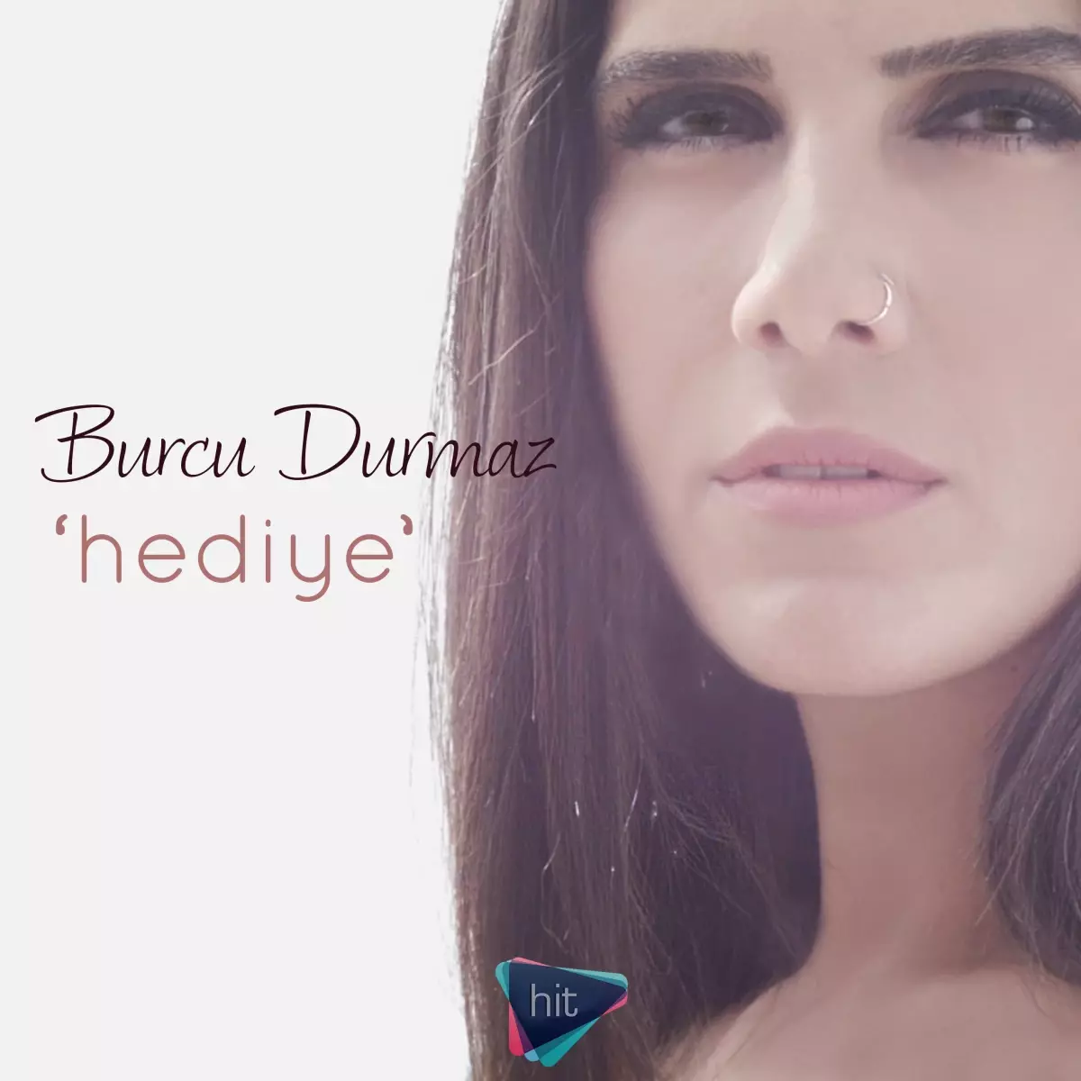 Burcu Durmaz\'ın "HEDİYE"Sİ Kliplendi…