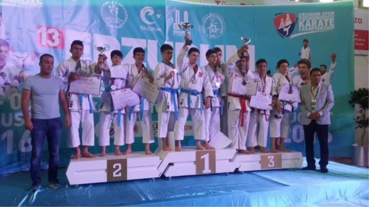 Eyyübiye Belediyesinin Spordaki Başarısı Takdir Topladı