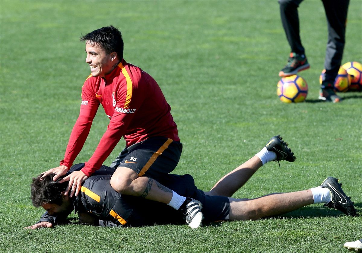 Galatasaray\'da Medipol Başakşehir Maçı Hazırlıkları