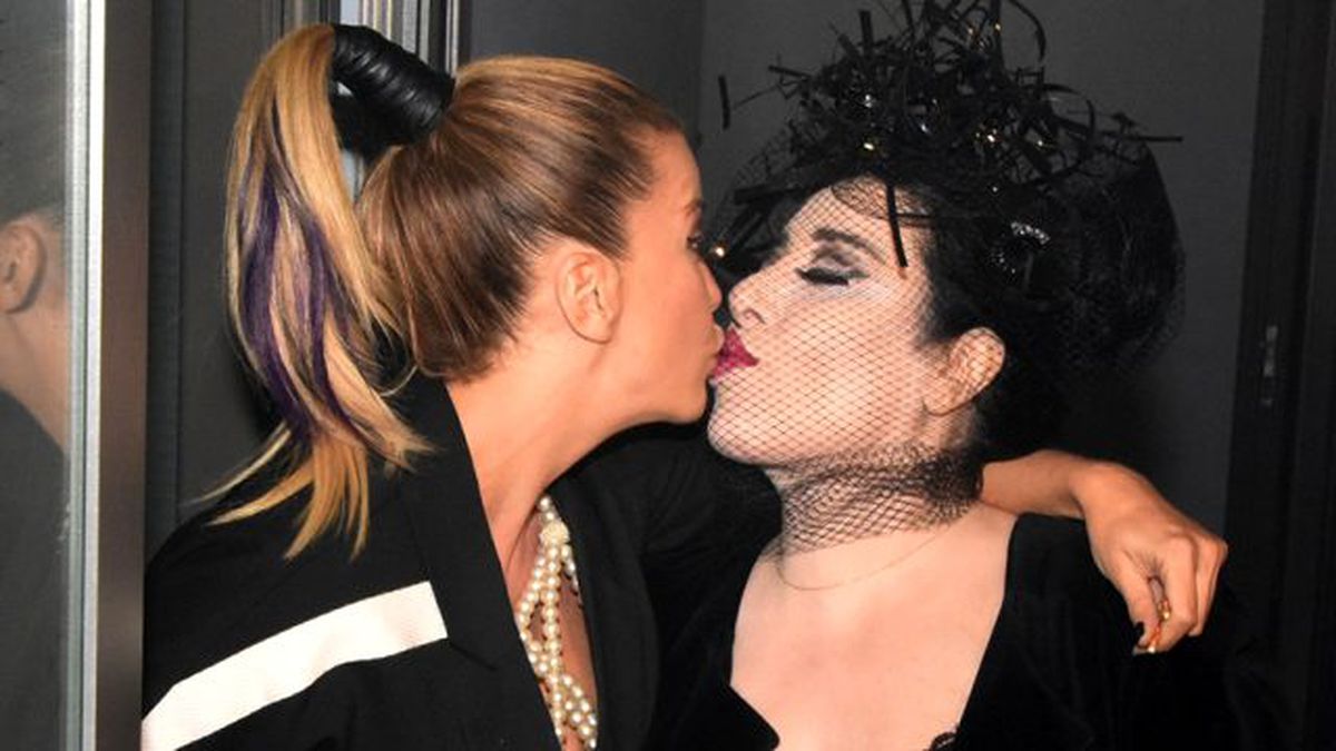 Nur Yerlitaş: Biz Ivana'mla Böyle Selamlaşırız