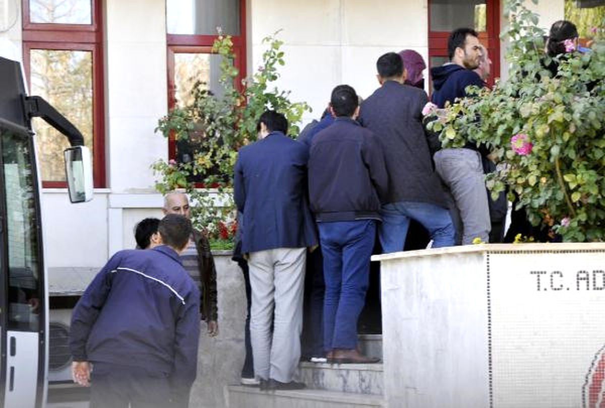 Afyonkarahisar\'da Fetö\'den 14 Tutuklama
