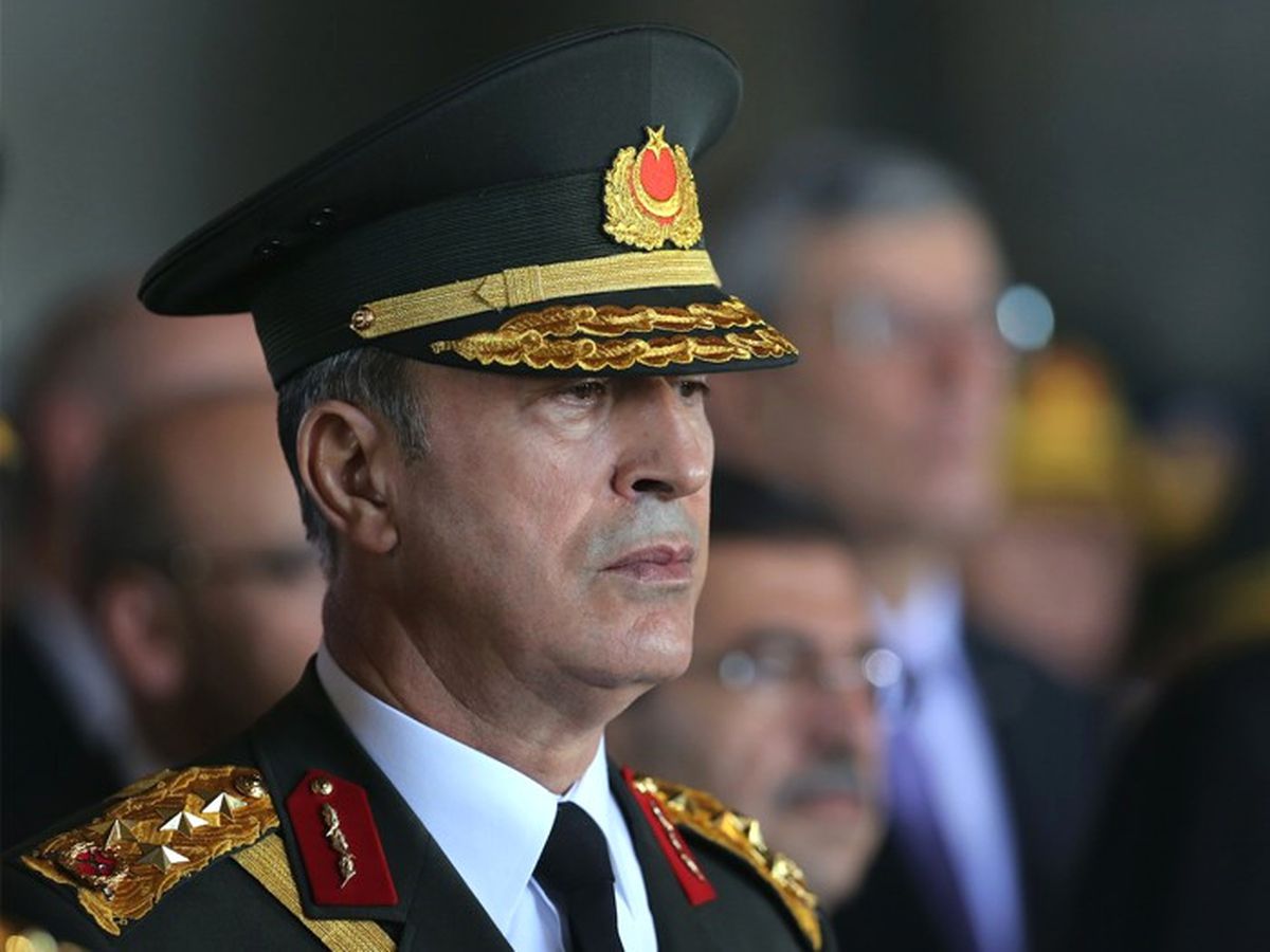 Dha Ankara- Orgeneral Hulusi Akar, Bükreş\'te Bulunan Türk Şehitliği\'ni Ziyaret Etti