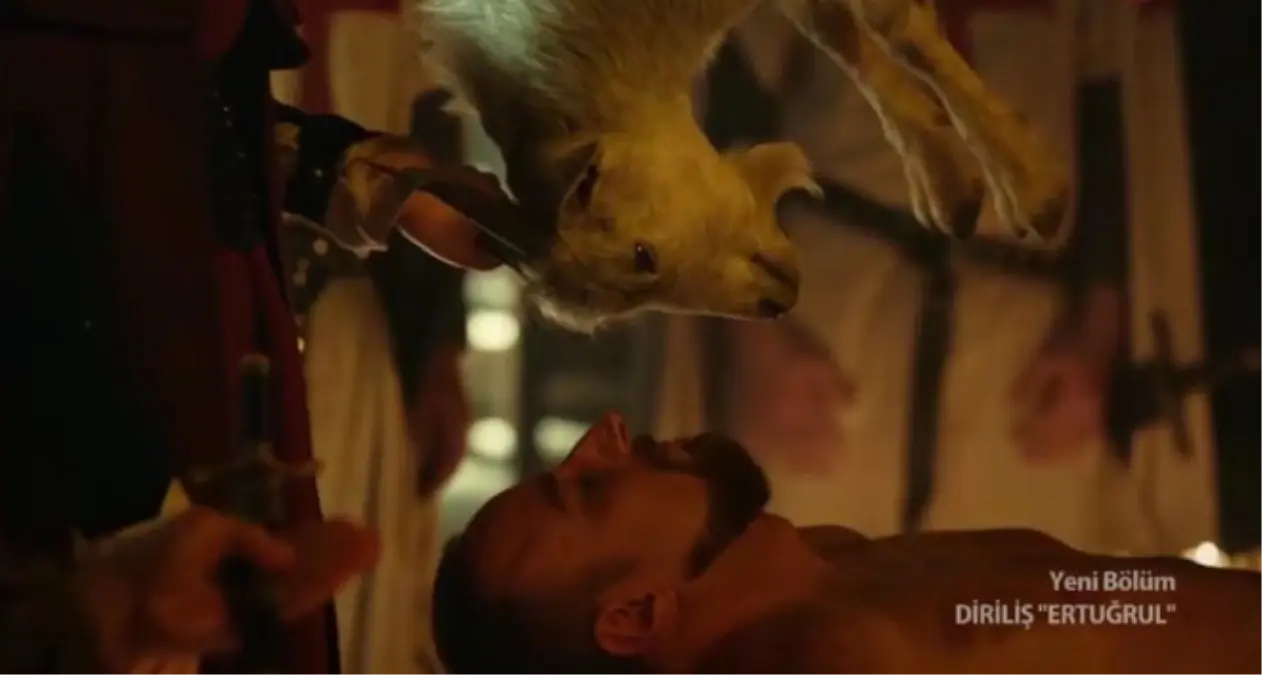 Diriliş Ertuğrul\'da Simon\'un Ayin Sahnesi Ekrana Kilitledi