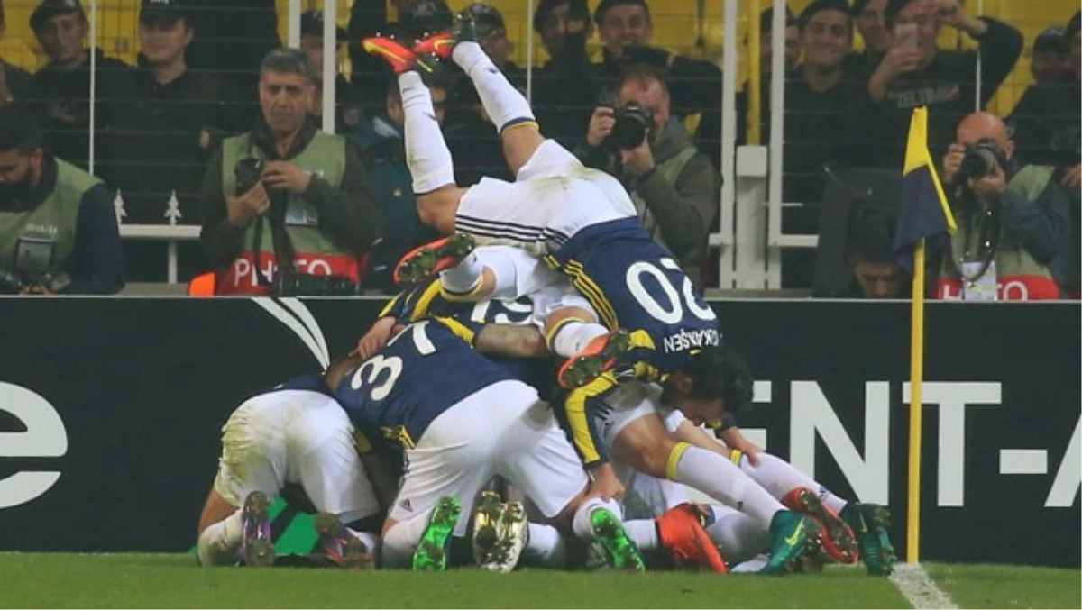 Fenerbahçe - Manchester United: 2 - 1