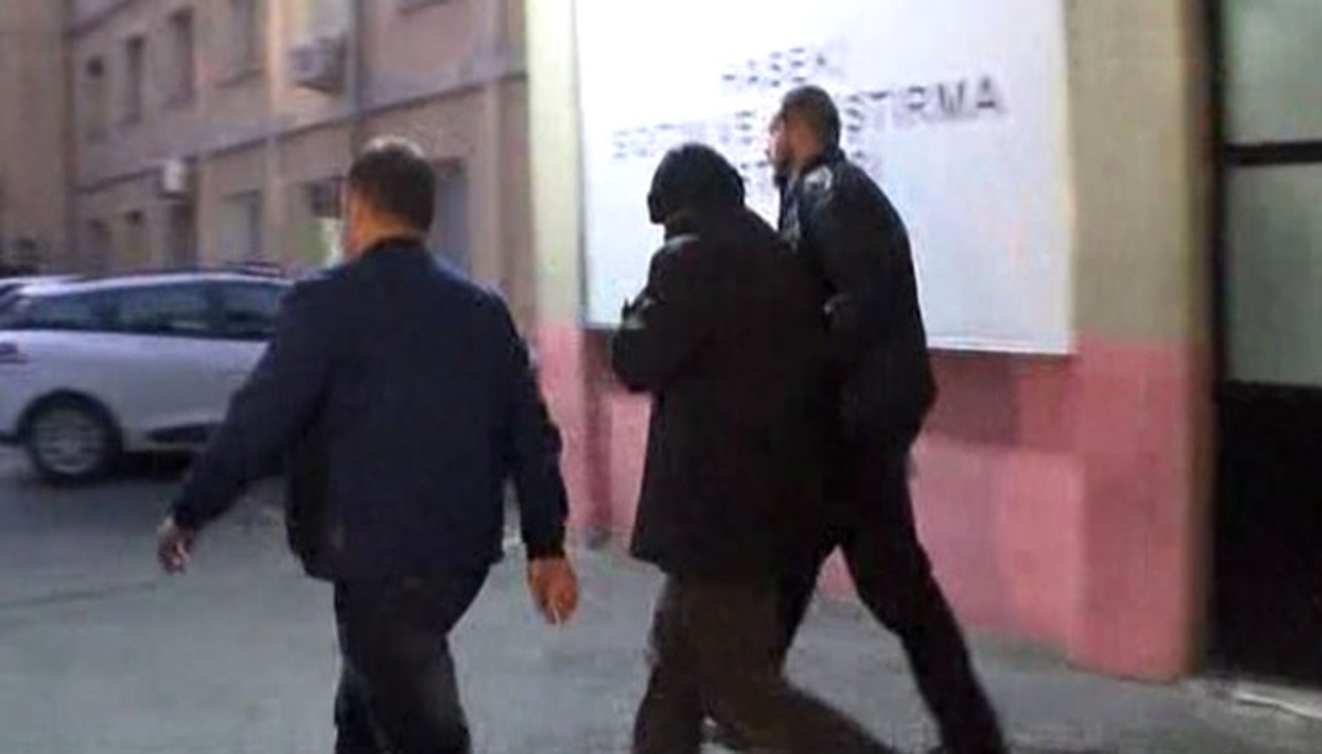 İstanbul\'da Akademisyenlere Fetö Operasyonu