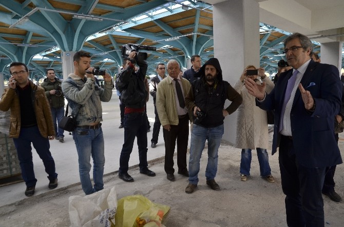 Kapalı Pazar Yeri ve Yaşam Alanı Görücüye Çıktı