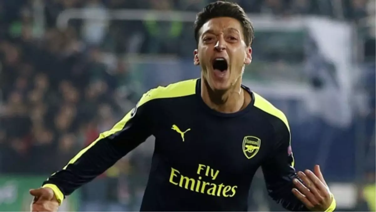 Mesut Özil\'in Golü Haftanın En İyisi Mi?