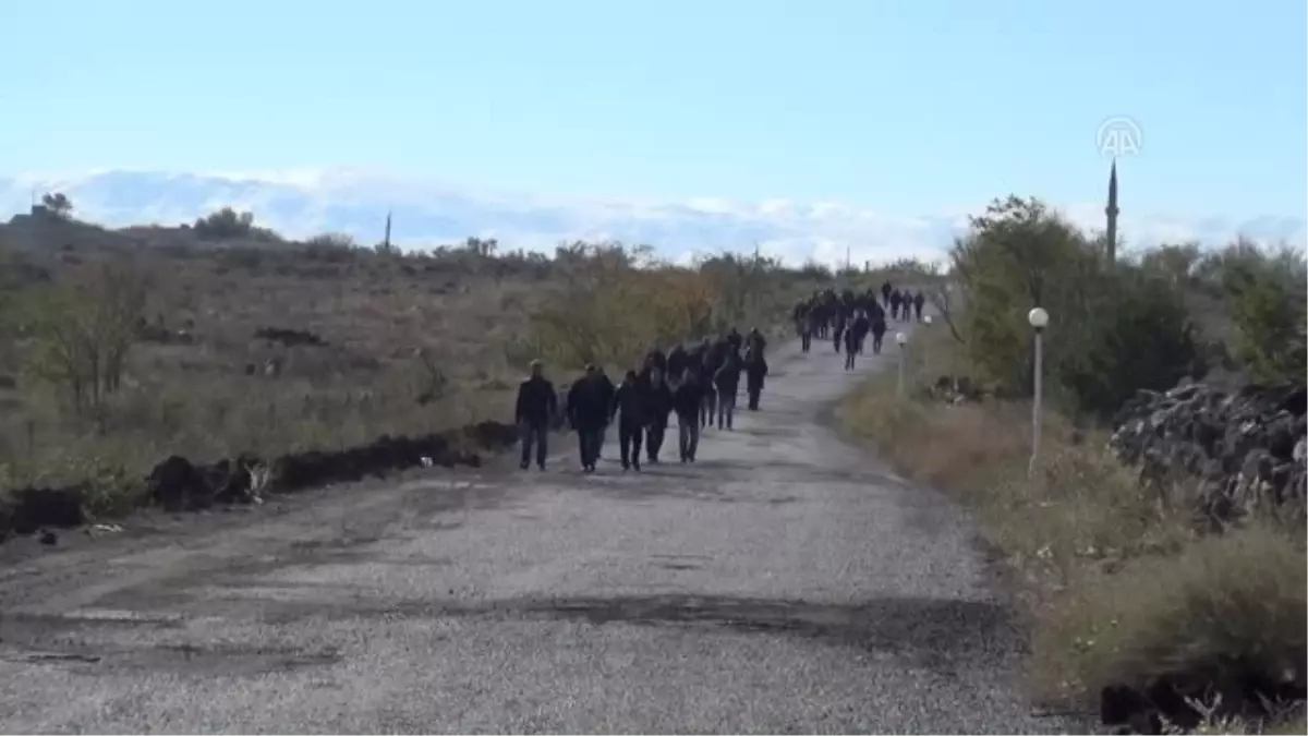 Taşeron Işçilerin "Maaş" Protestosu