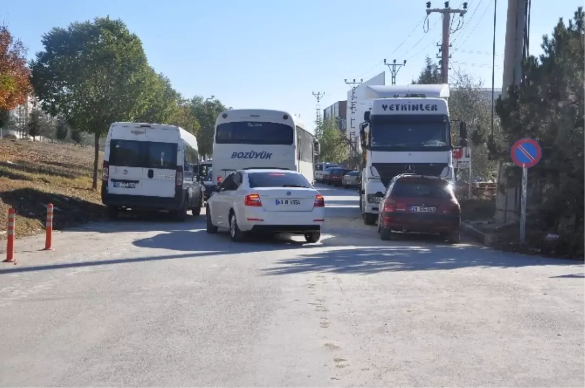 Yeni Sanayi Sitesinde Park Yasağı Uygulanamıyor