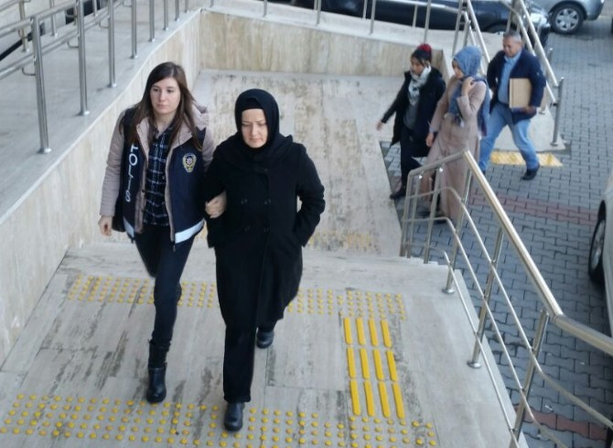 Zonguldak\'taki 1 Hakim ve 3 Öğretmen Adliyeye Sevk Edildi