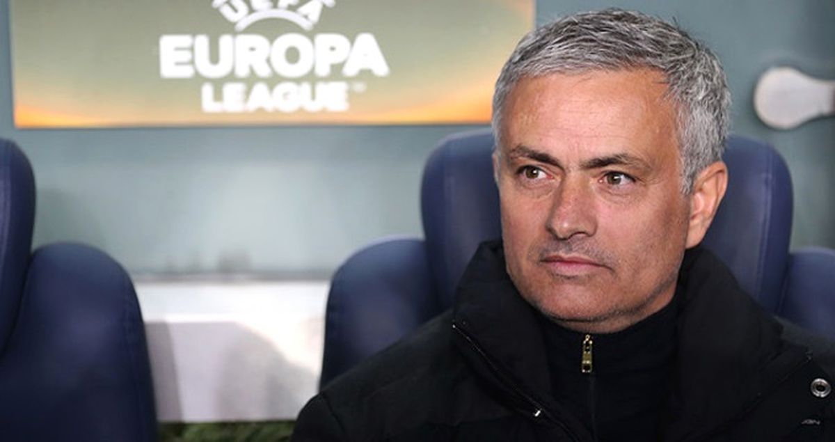 Azeri Muhabir, Mourinho'ya 'Ermeni Futbolcuyu Gönderecek misiniz?' Diye Sordu