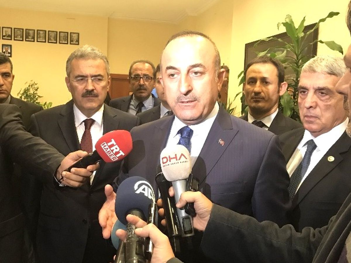 Bakan Çavuşoğlu\'ndan Tutuklamalara İlk Yorum