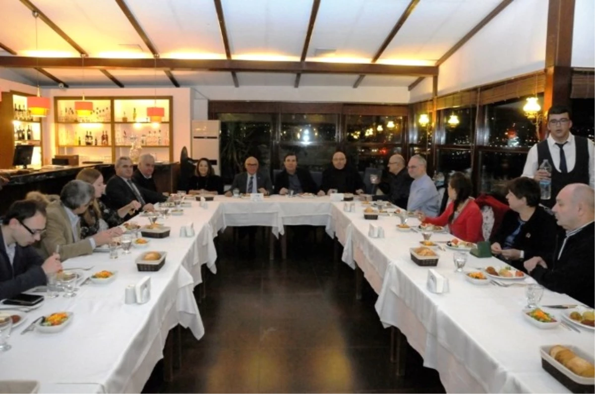 Başkan Eşkinat: "Rodostoşah Türkiye\'de Yapılan En Büyük Satranç Organizasyonudur"