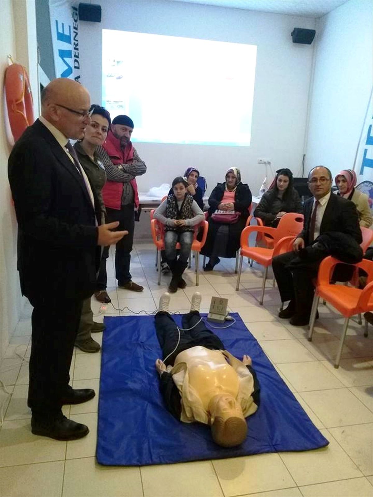 Başkan Kul\'dan Terme Arama Kurtarma Derneğine Ziyaret