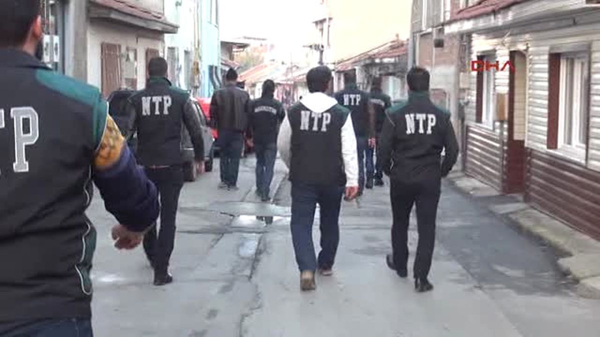 Bursa?da Uyuşturucu Satıcılarına ?alfa?lı Operasyon
