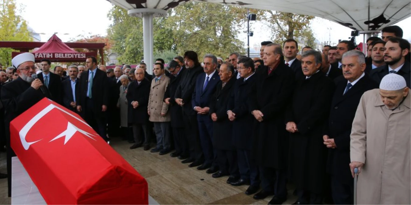 Cumhurbaşkanı ve Başbakan, Korkut Özal\'ın Cenaze Törenine Katıldı