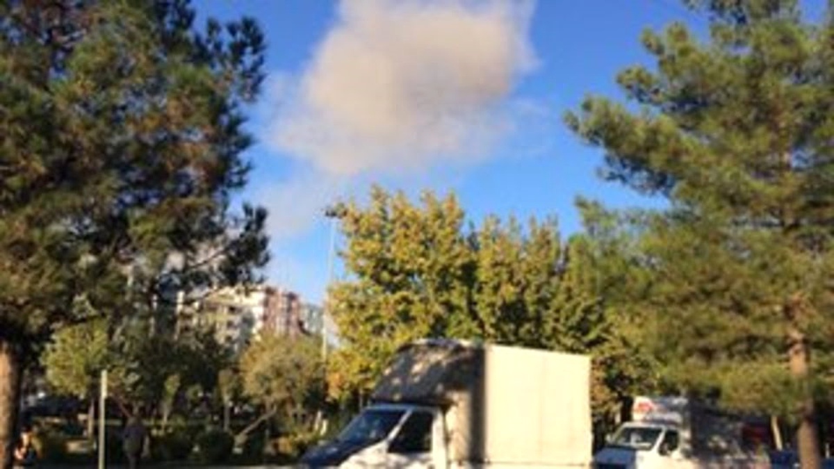 Diyarbakır\'da Patlama Meydana Geldi
