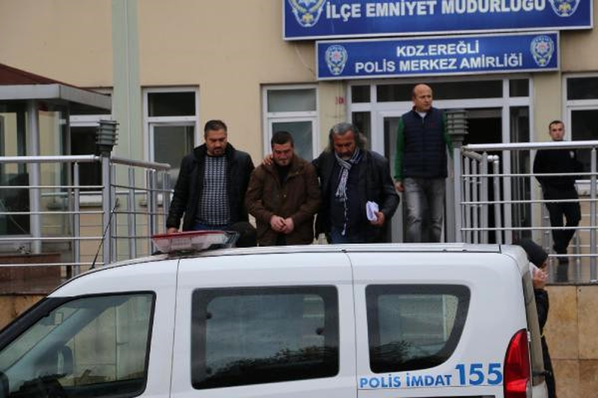 Hırsızlık Anı Güvenlik Kamerasına Yansıdı