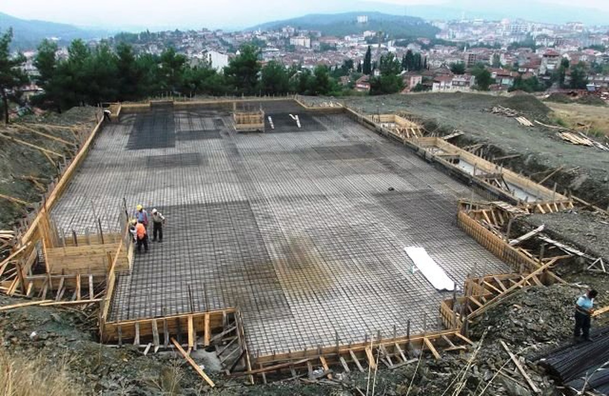 Lüleburgaz Yıldızları Sanat Akademisi İnşaatı Başladı