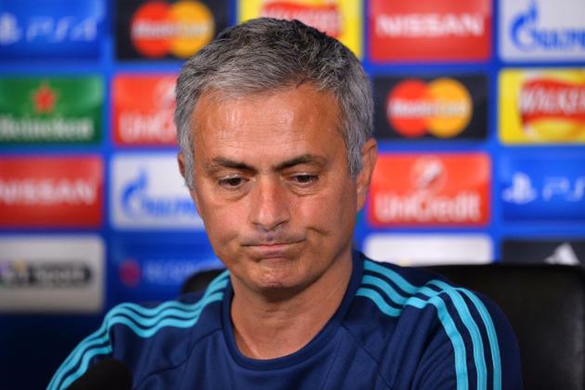 Manchester United Teknik Direktörü Mourinho: "Fenerbahçe Kazanmayı Hak Etti"