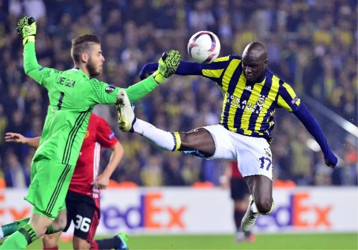 Moussa Sow, UEFA Avrupa Ligi\'nde Haftanın Oyucusu Seçildi