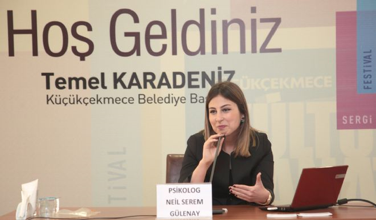Psikolog Gülenay\'dan Panik Atakla İlgili Önemli Tavsiyeler