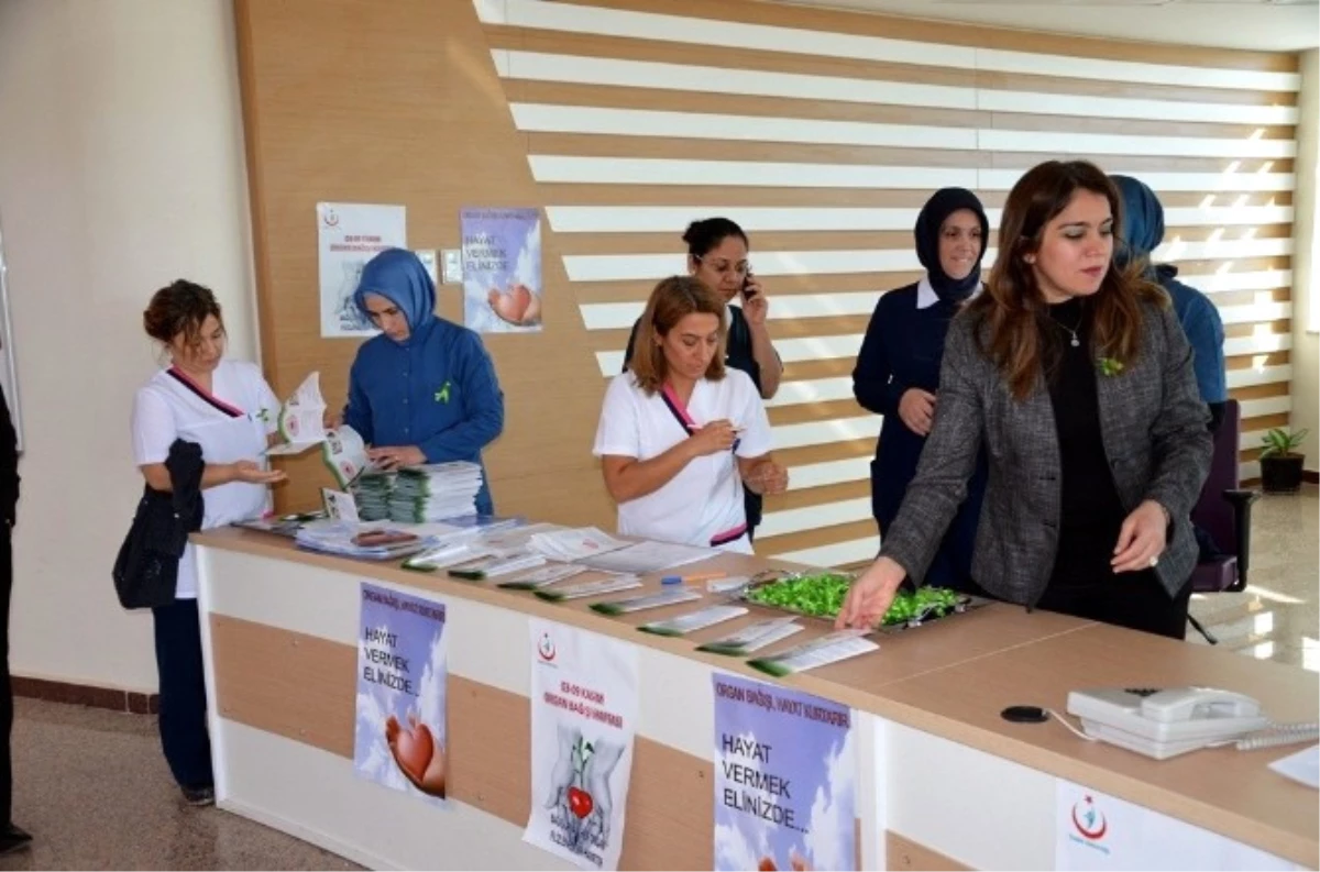 Tıp Fakültesi Hastanesinde Organ Bağışı Haftası Etkinlikleri Yapılıyor