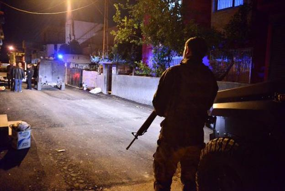 Adana\'da Hdp İl ve İlçe Yöneticilerine Operasyon 9 Gözaltı