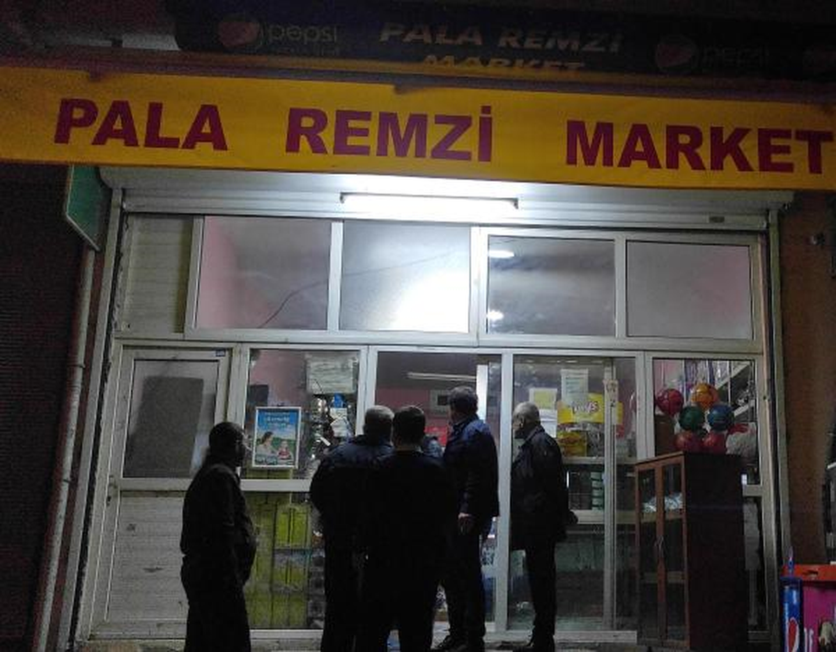 Adana\'da Market Baskını: 1\'i Ağır 3 Yaralı