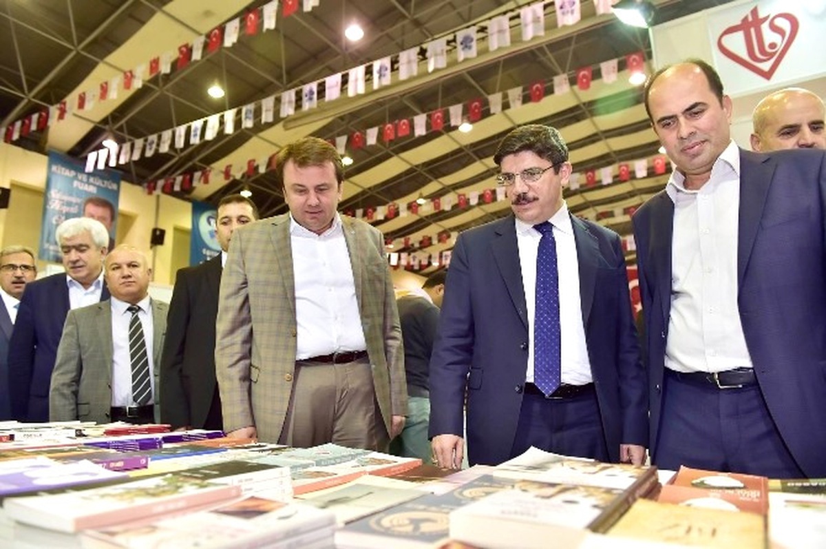 AK Parti Genel Başkan Yardımcısı Yasin Aktay: "Kürtler Hdp\'lilerin Umurunda Değil"