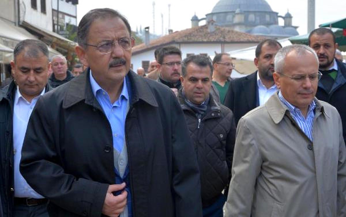 Bakan Özhaseki: Seçilmiş Olmak Suç İşleme Özgürlüğünü Yanında Getirmez