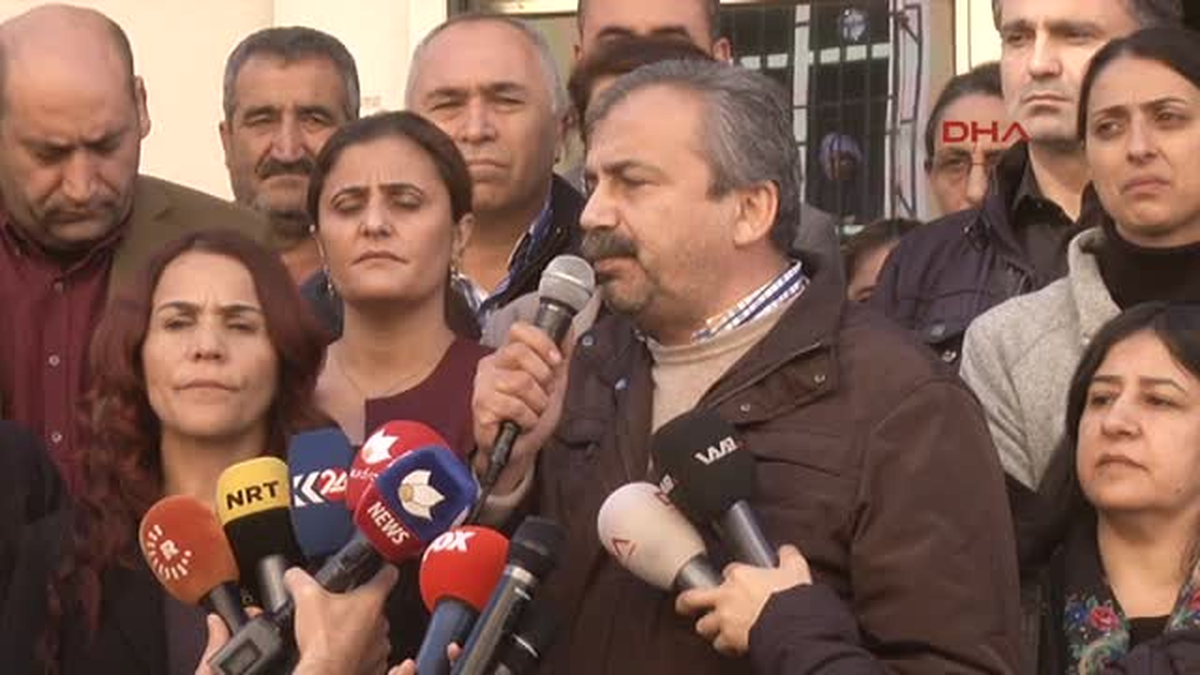 Diyarbakır Hdp\'li Önder: O Binanın Içindeyken Patlama Gerçekleşti