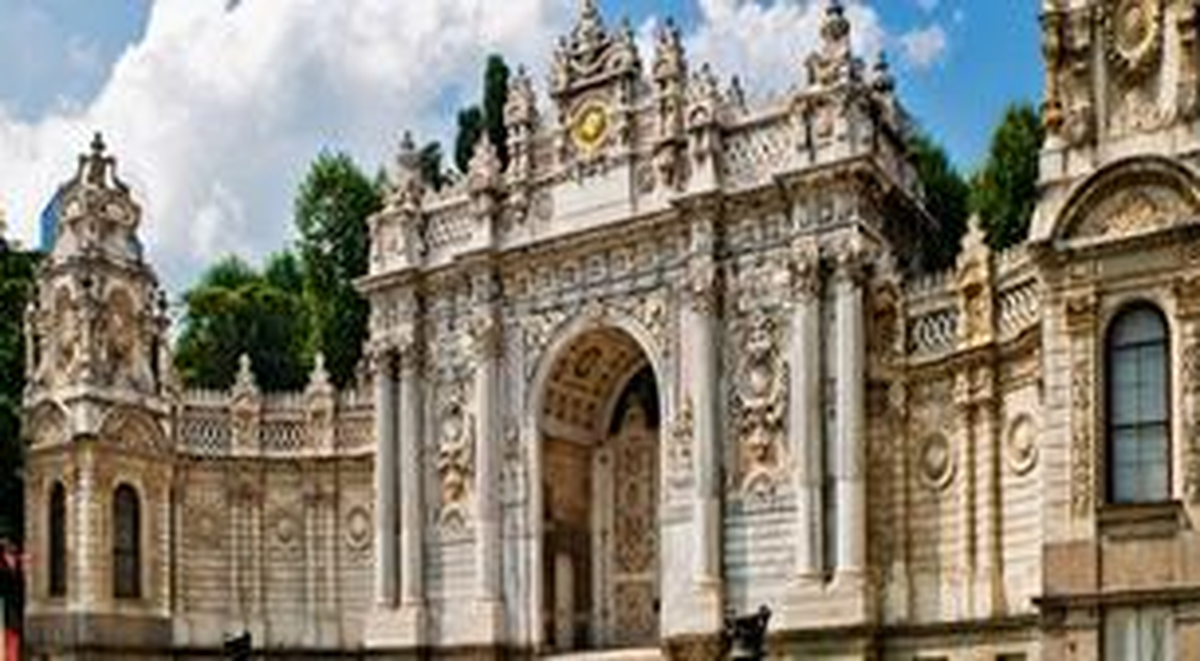 Dolmabahçe Sarayı Turu