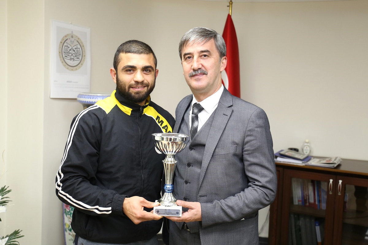 Genç Sporcu Bir Kez Daha Gururlandırdı