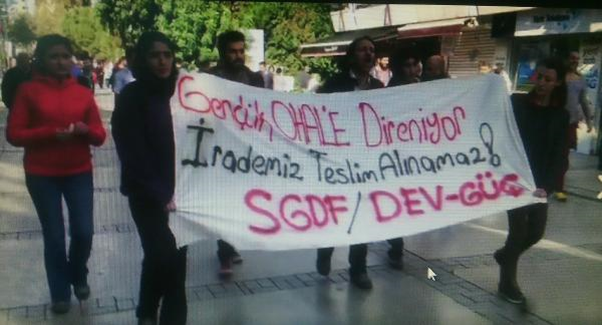 İzmir\'de 9 Kişi Gözaltına Alındı