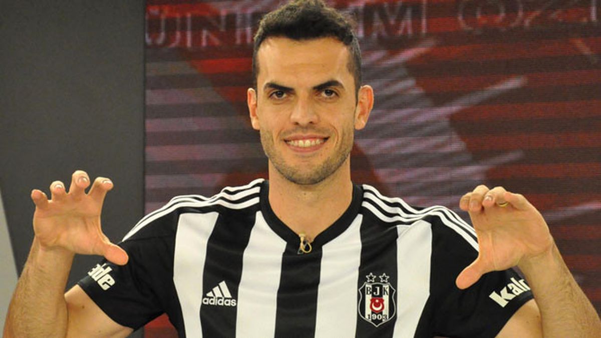 Rhodolfo: 'Her Geçen Gün Üstüne Koyarak Devam Ediyorum'