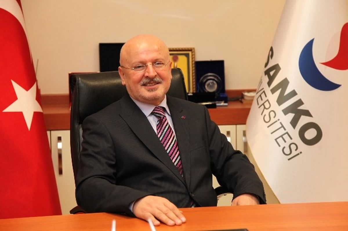 Sanko Üniversitesi Rektörü Prof. Dr. Sınav Açıklaması