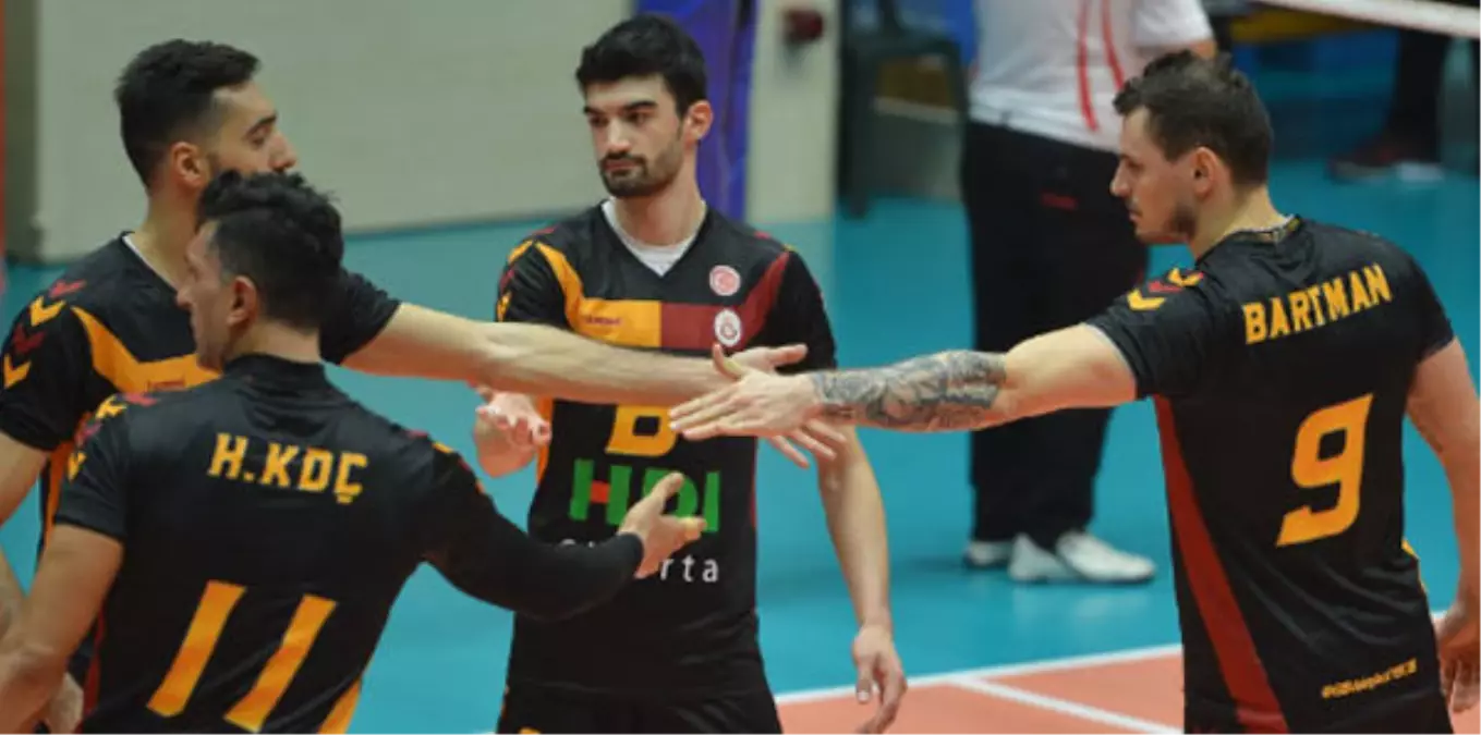 Voleybol: Efeler Ligi