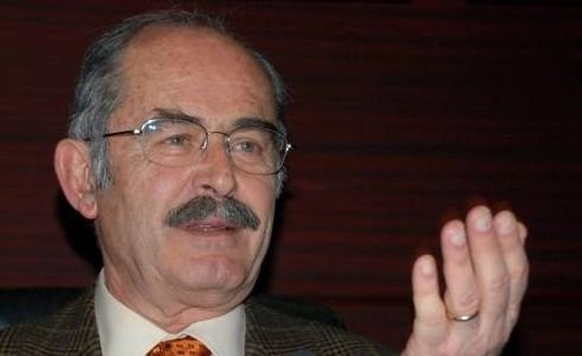 Yılmaz Büyükerşen Bandırma\'ya Geliyor