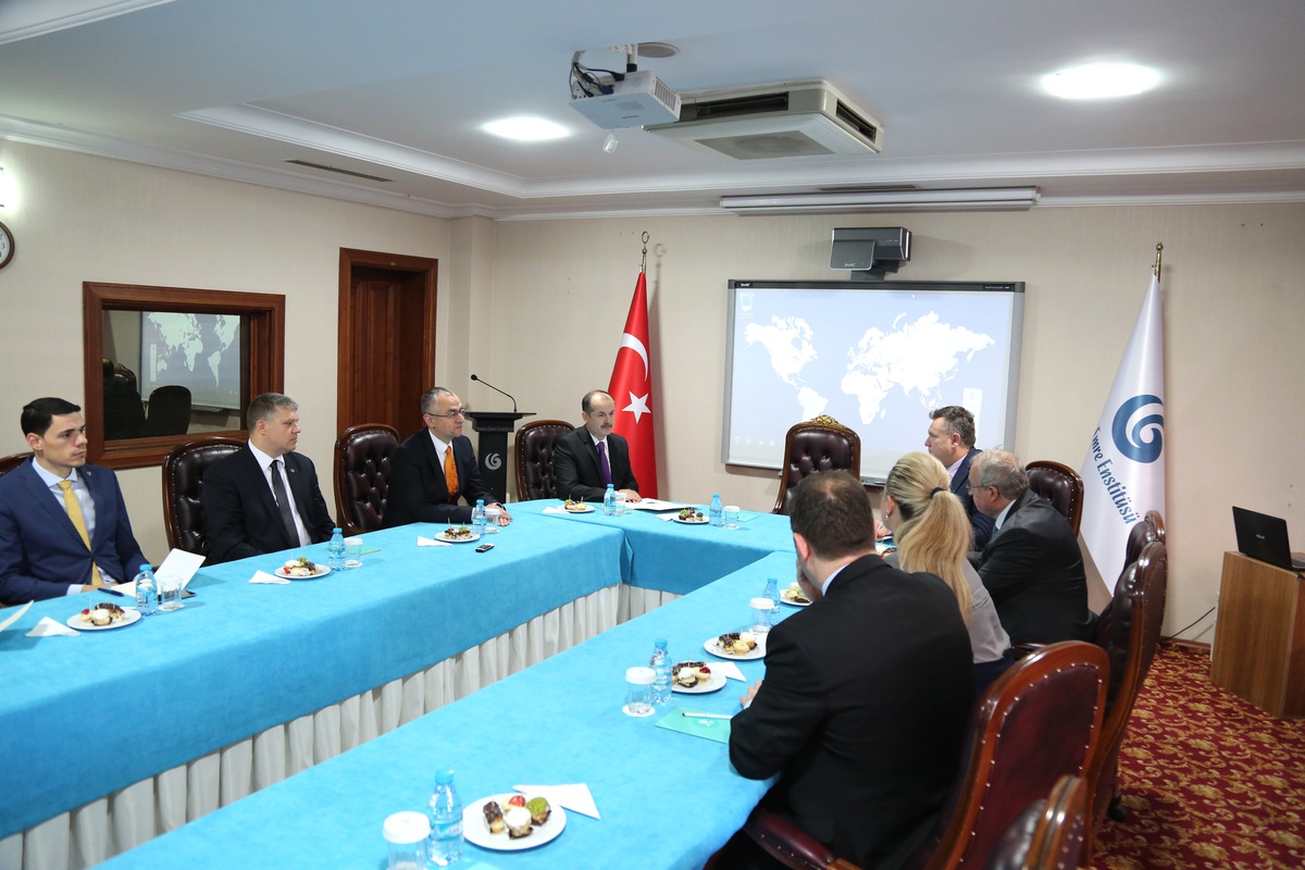 Yunus Emre Enstitüsü Kosova ile işbirliğini artıracak