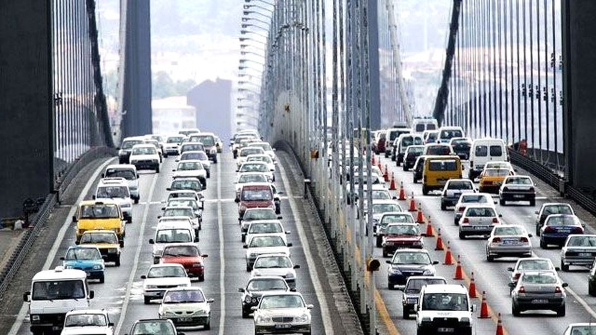 15 Temmuz Şehitler Köprüsünde Tabancalı İntihar Girişimi (