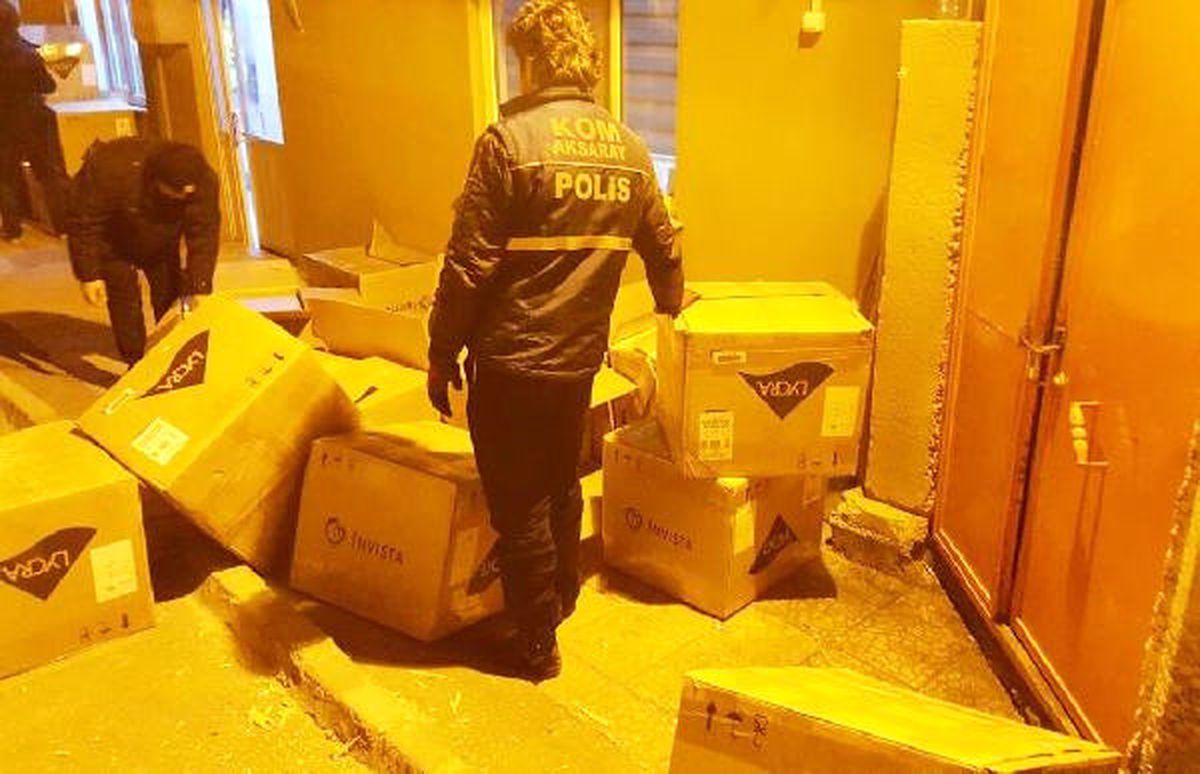Aksaray\'da 25 Bin Paket Kaçak Sigara Ele Geçirildi