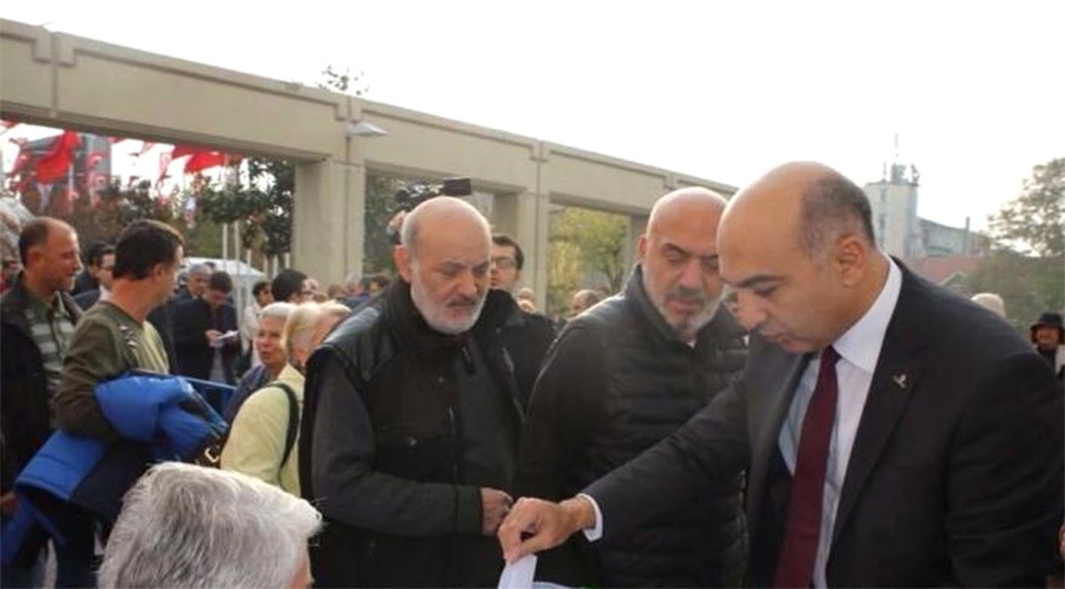 Bakırköy\'de Kamuoyu Araştırmasında Mega Yat Limanı Projesine Onay Çıktı